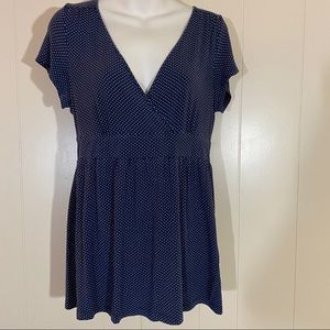 Ann Taylor M Cute Comfortable navy polka dot top